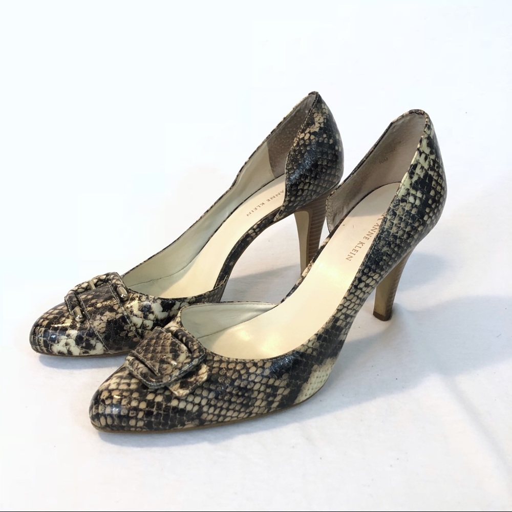 AK Anne Klein snakeskin buckle heels size 10M